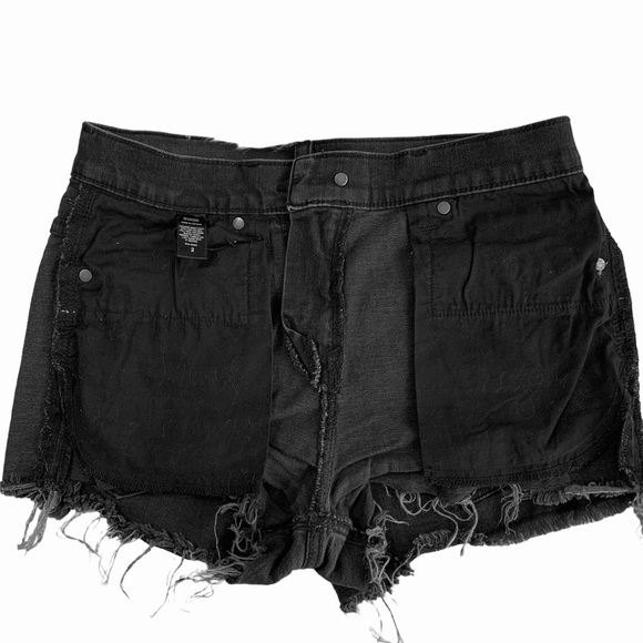 EXPRESS DISTRESSED HIGH-RISE JEAN SHORTS - Picture 9 of 14
